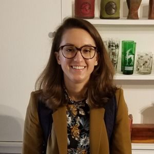 Meet your Posher, Carolina